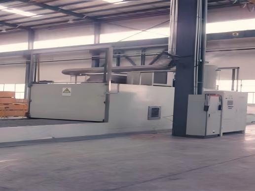 Goede prijs Maatwerk grootschalige spuitreinigingsapparatuur voor het reinigen van 3 ton zware machineonderdelen online