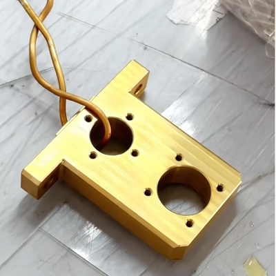 Aluminum Alloy Industrial Anodizing Equipment Golden Conductive For Automotive Components