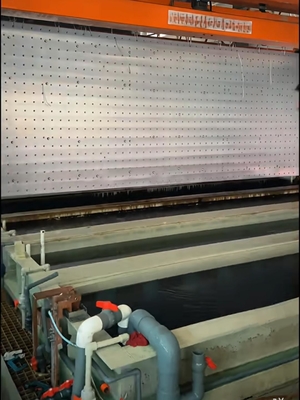 2.5Ton Heavy Duty Hard Anodizing Equipment 35 Micrometers Customize For Surface Treatment